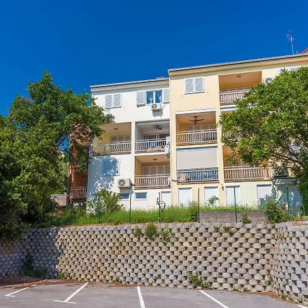 Traumhaftes Direkt Am Mit Privatem Balkon, Meerblick, Waschmaschine, Klima Apartment