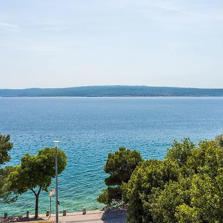 Traumhaftes Direkt Am Mit Privatem Balkon, Meerblick, Waschmaschine, Klima Apartment